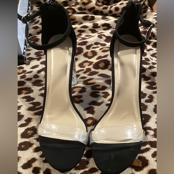 Brand new with box size 10 clear chunk heels - Picture 6 of 6